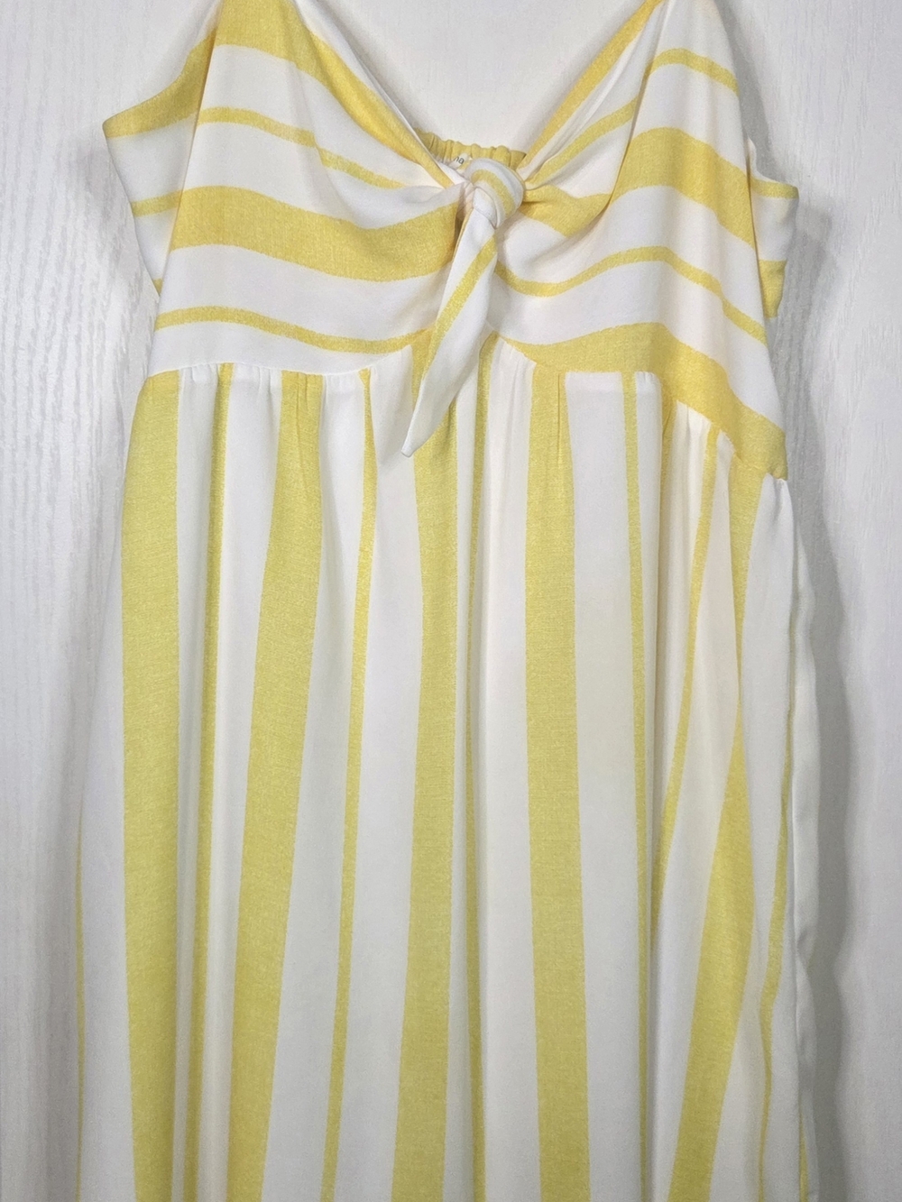 Maurices Summer Sundress - Yellow and White Striped Tie Front Size Medium - Picture 4 of 10